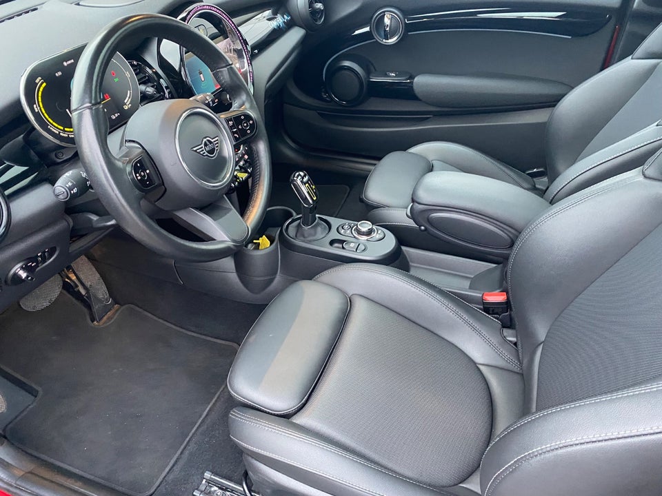 MINI Cooper SE Camden Edition 3d