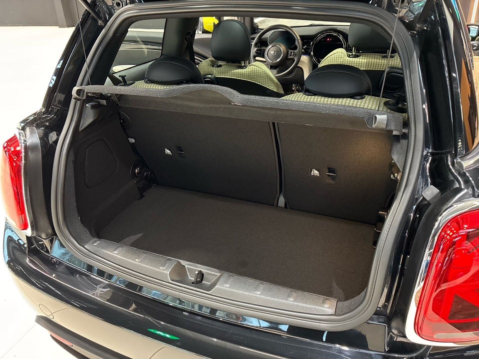 MINI Cooper SE Edition Premium Plus 3d