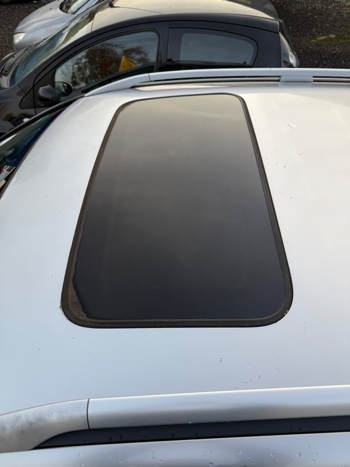 Honda FR-V 1,8i Executive aut. Van 5d