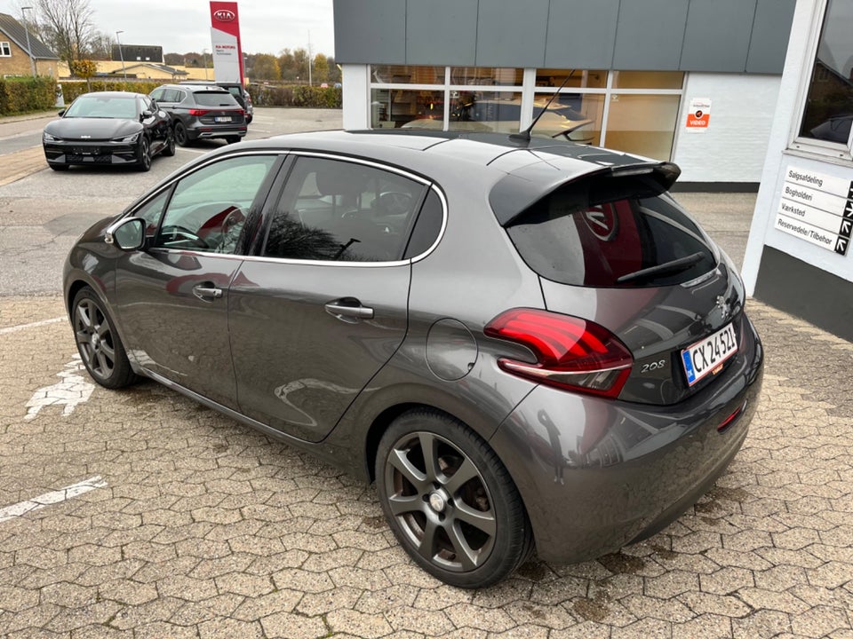 Peugeot 208 1,5 BlueHDi 100 Prestige Sky 5d