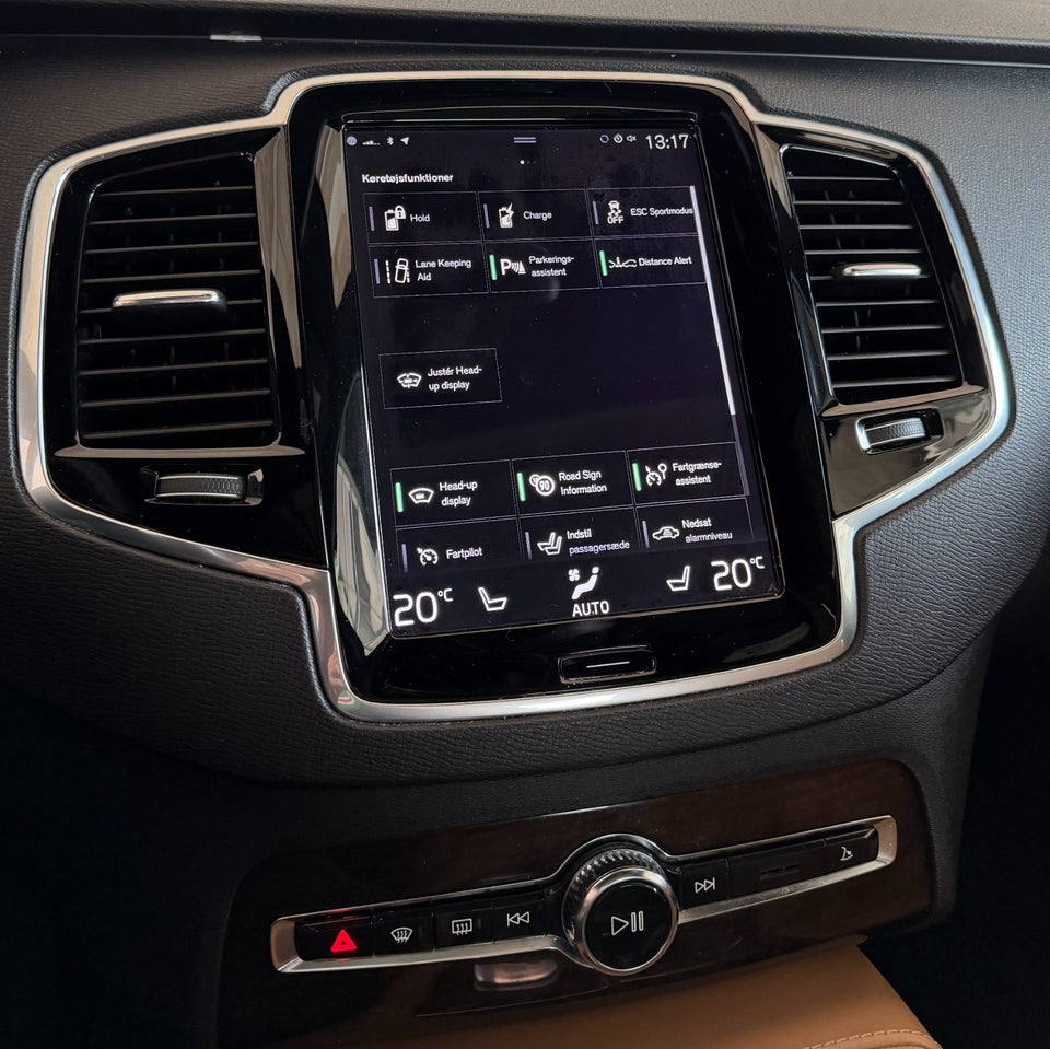 Volvo XC90 2,0 T8 407 Inscription aut. AWD Van 5d