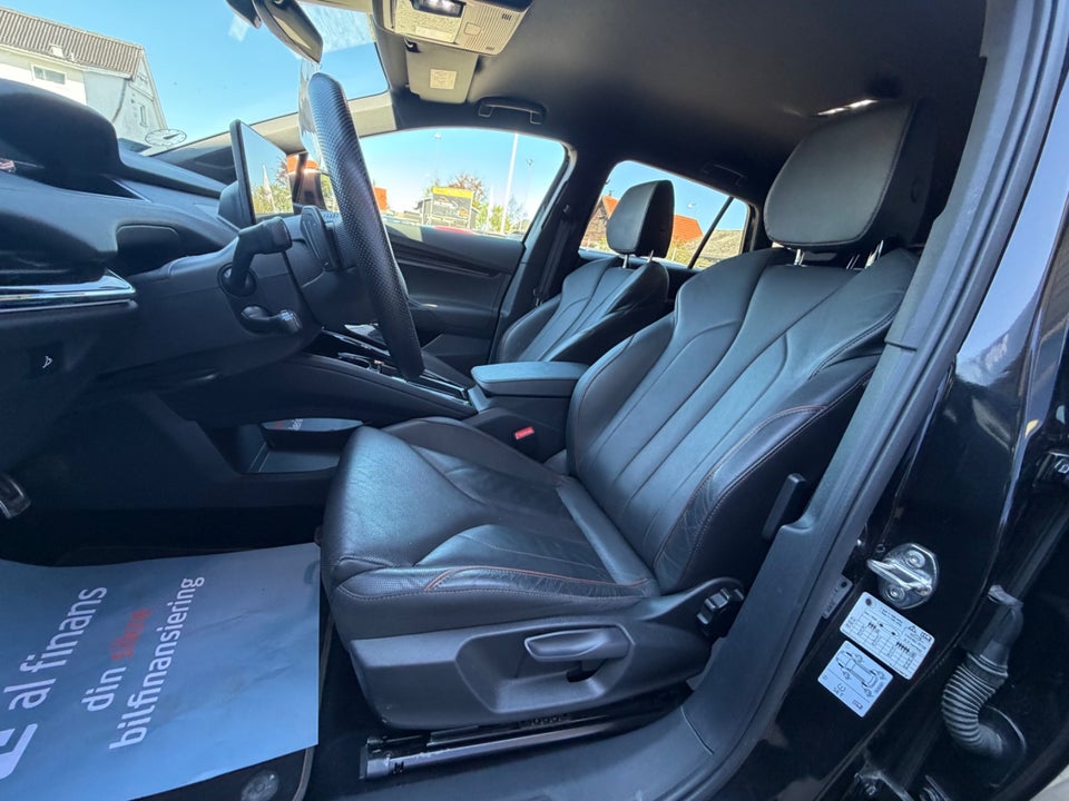 Skoda Enyaq 80x iV Founders Edition 5d