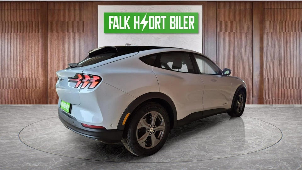 Ford Mustang Mach-E 68 Standard Range 5d