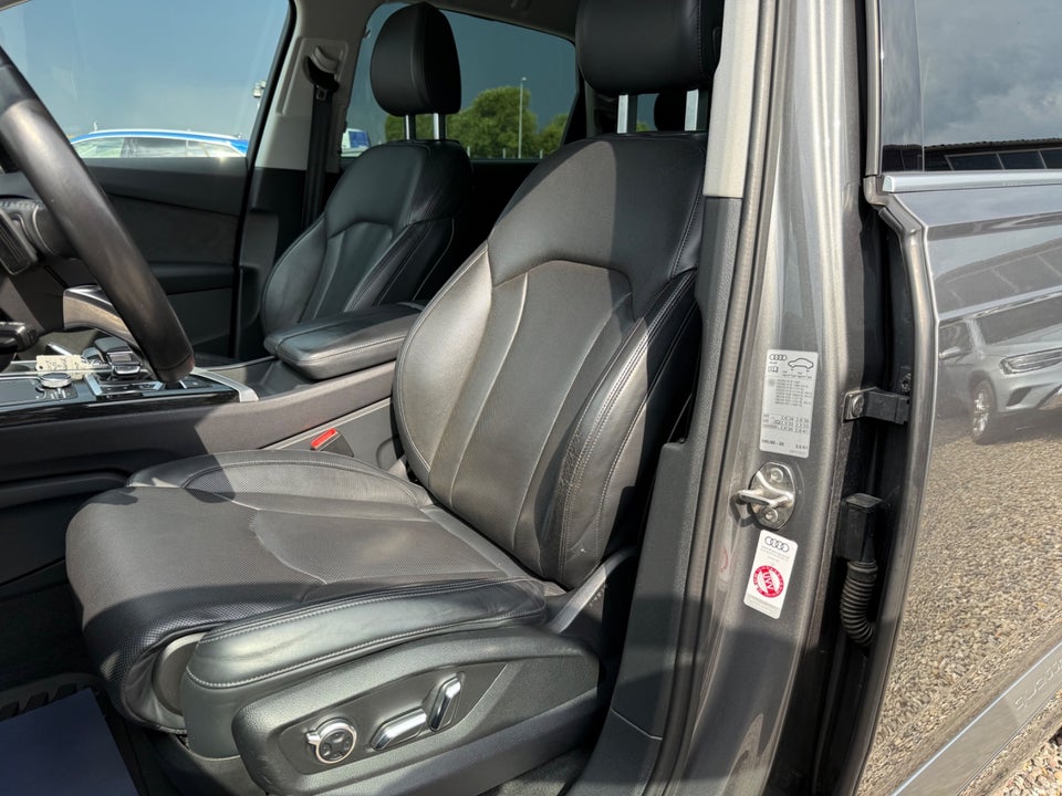 Audi Q7 3,0 TDi 272 quattro Tiptr. 5d