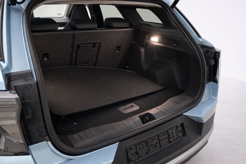 Ford Explorer 77 Premium Extended Range 5d