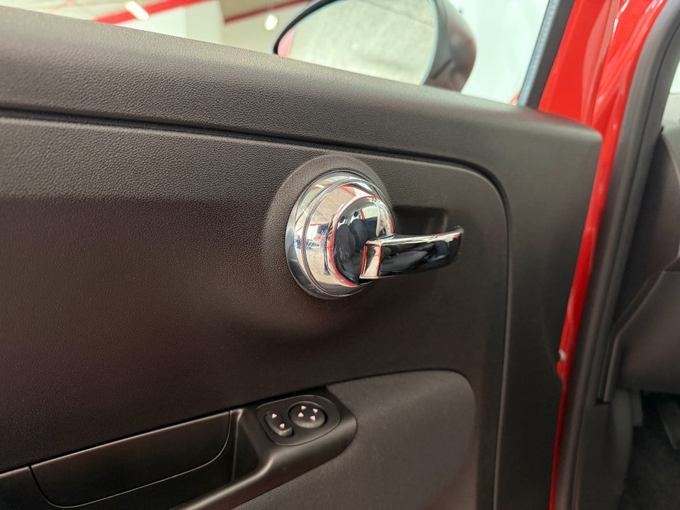 Fiat 500 1,0 Hybrid Vita Comfort 3d