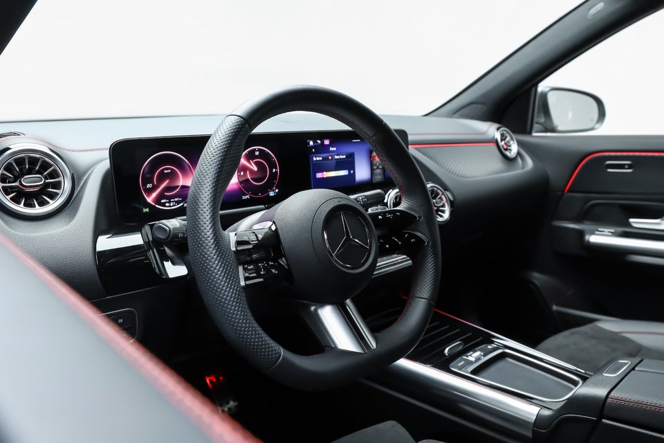 Mercedes EQA250+ AMG Advance 5d