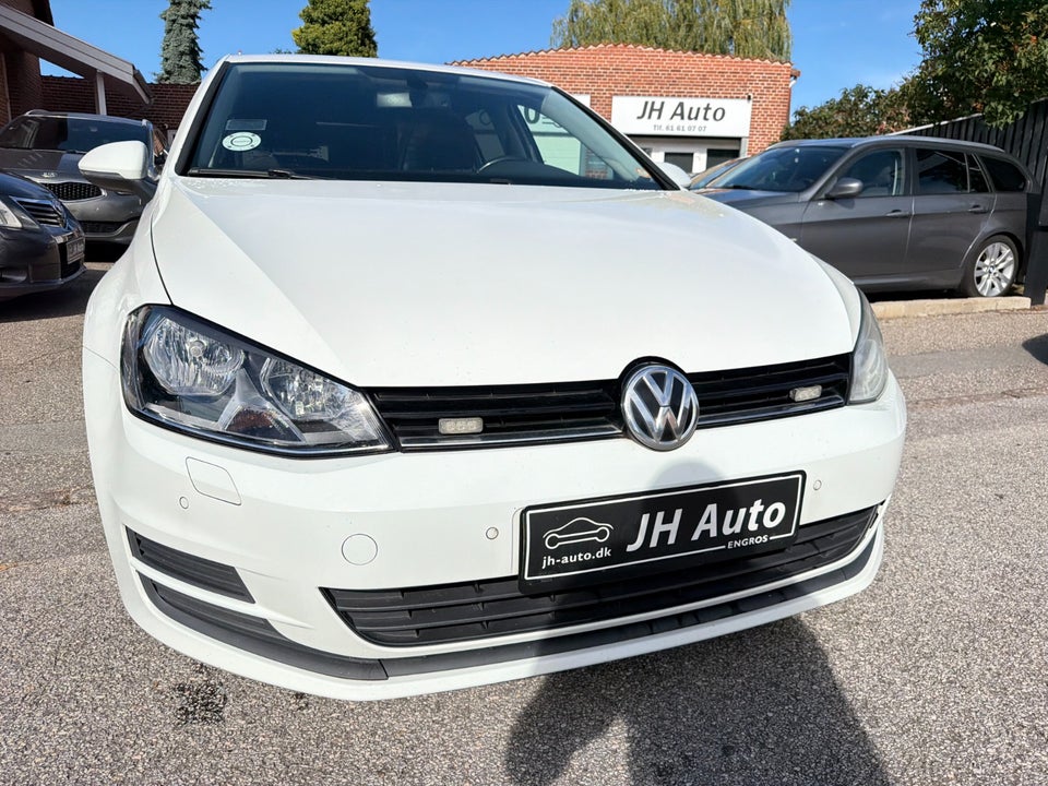 VW Golf VII 1,6 TDi 110 Style DSG BMT Van 5d
