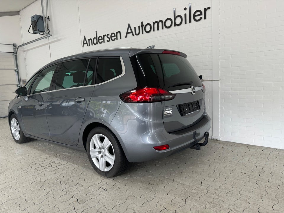 Opel Zafira Tourer 1,4 T 140 Enjoy 7prs 5d