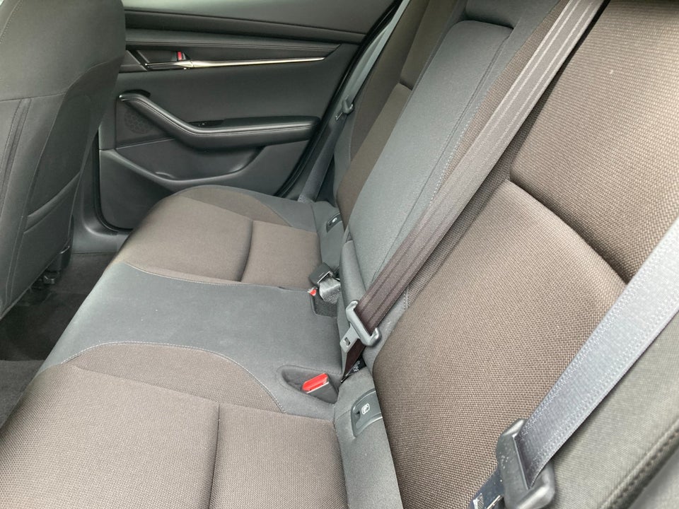Mazda 3 2,0 e-SkyActiv-G 150 Exclusive-Line 4d