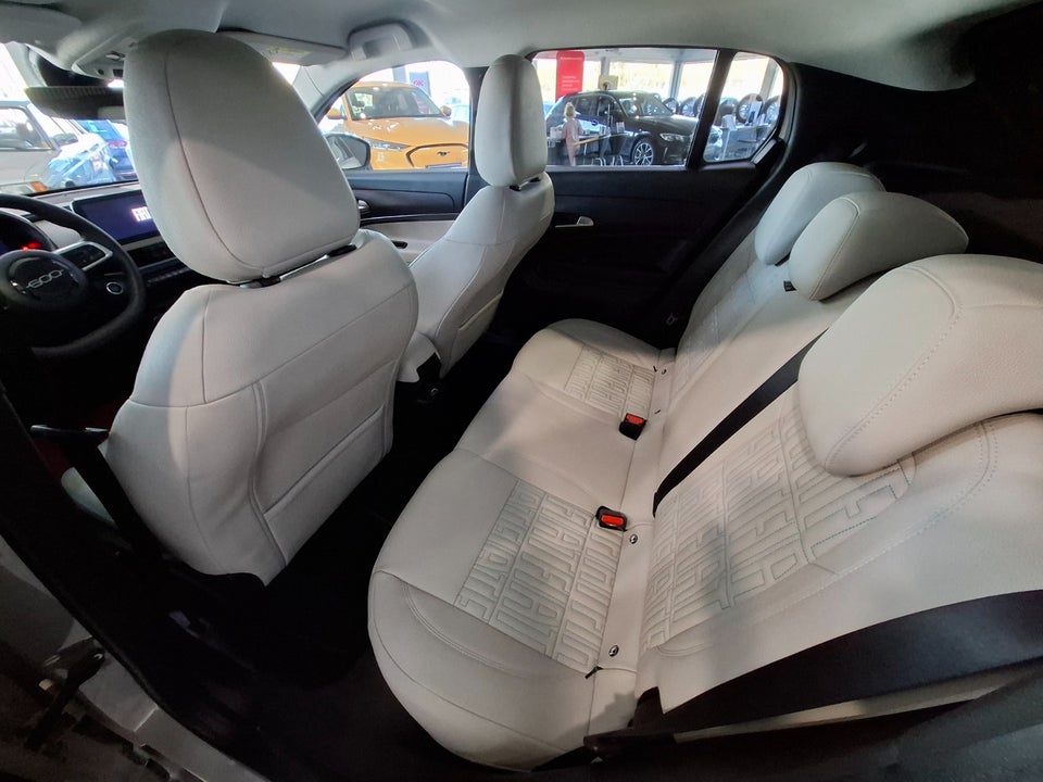 Fiat 600e 54 la Prima 5d