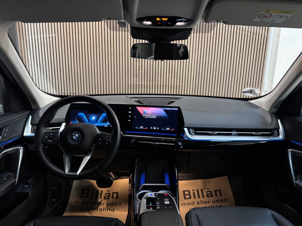 BMW iX1 eDrive20 X-Line 5d