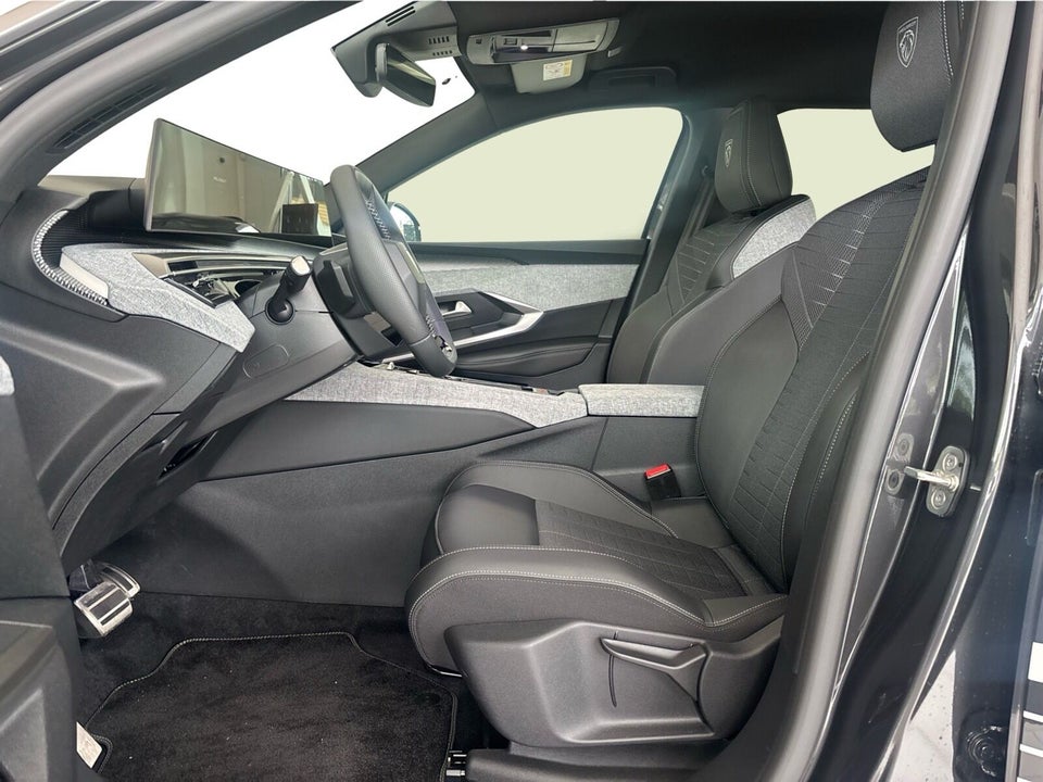 Peugeot e-5008 77 GT Pack 7prs 5d