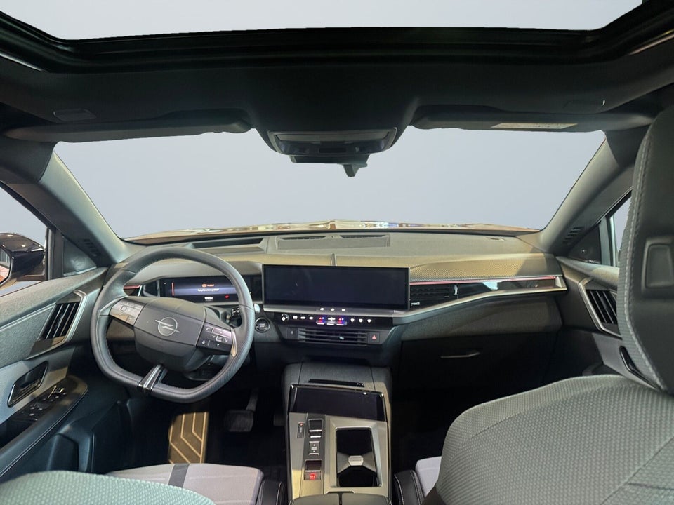 Opel Grandland-e 73 GS Sky 5d