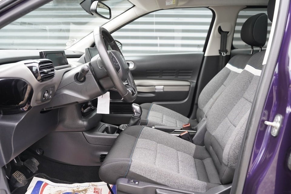 Citroën C4 Cactus 1,6 BlueHDi 100 BlackLine 5d