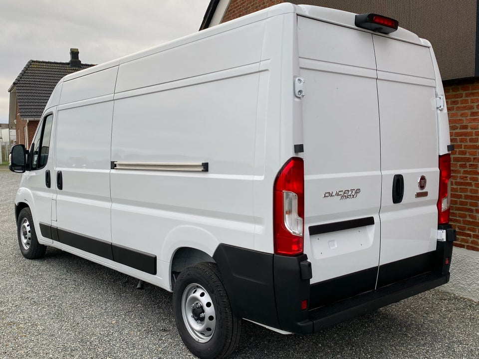 Fiat Ducato 35 Maxi 2,2 MJT 180 Kassevogn L3H2 Pro aut.