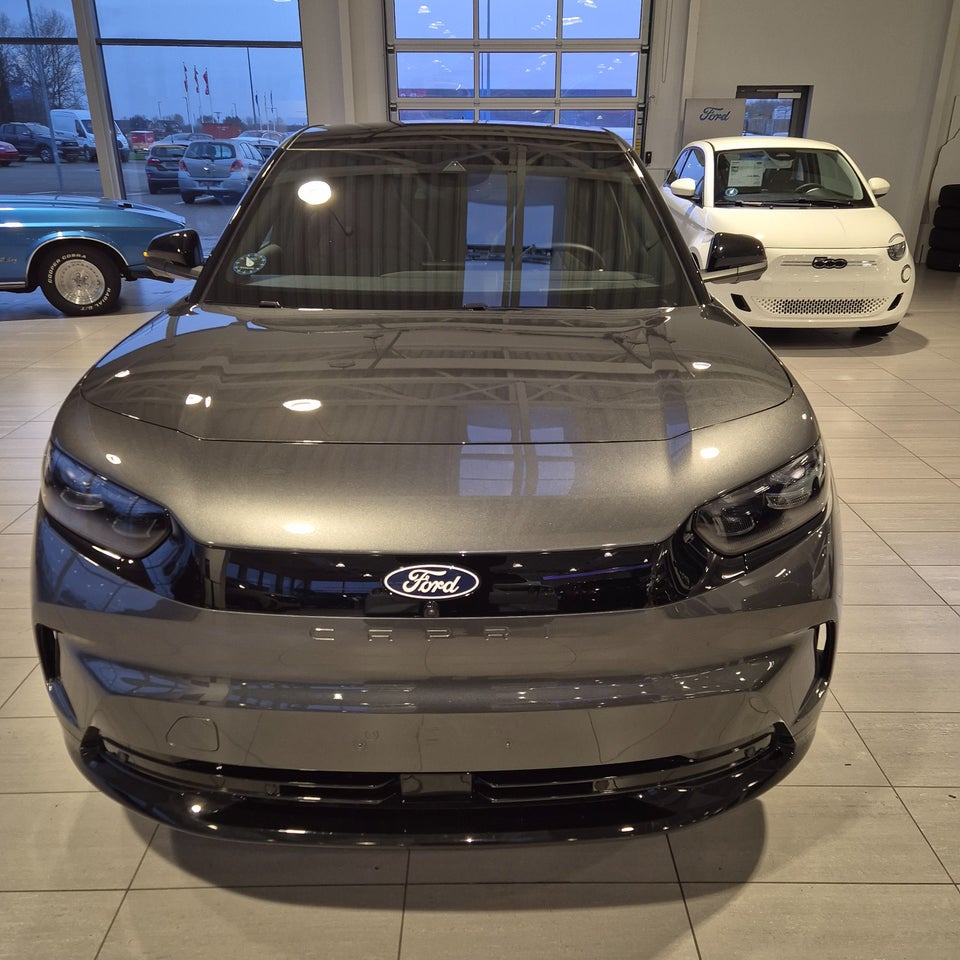 Ford Capri 82 Premium Extended Range 5d