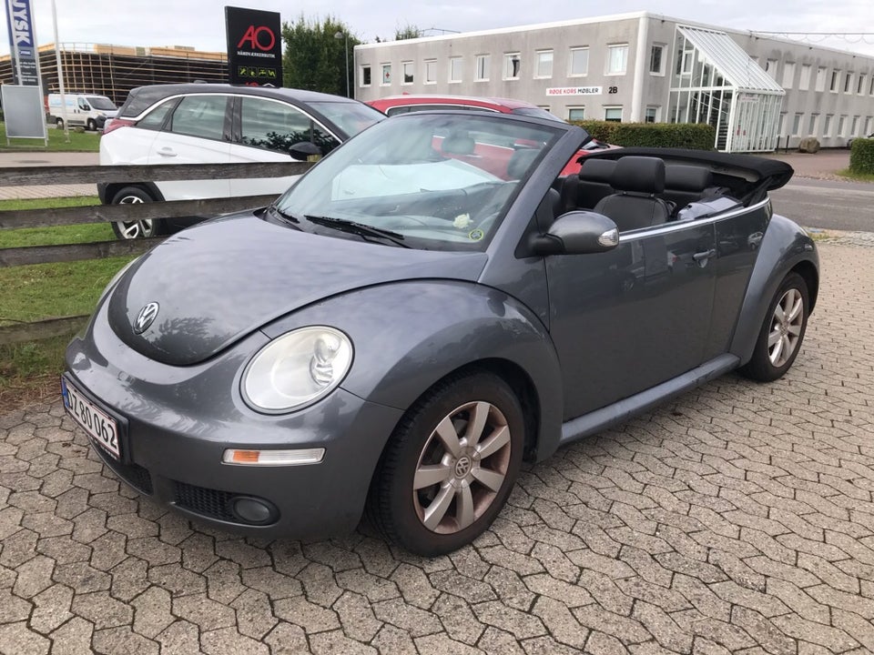 VW New Beetle 1,9 TDi 105 Highline Cabriolet 2d