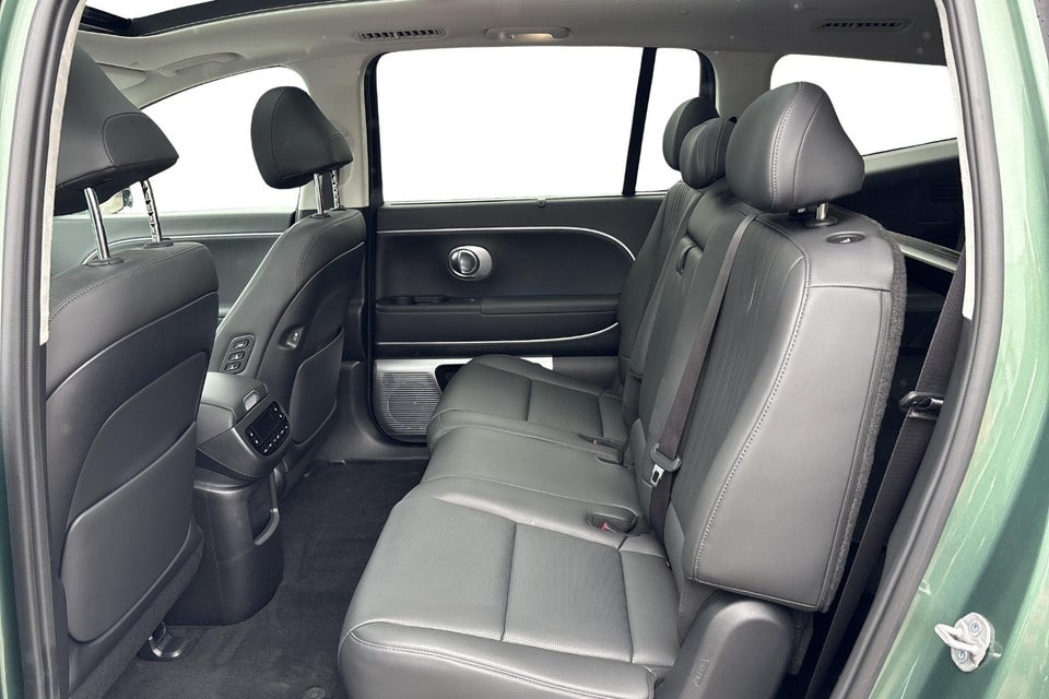 Hyundai Ioniq 9 110 Calligraphy Performance 4WD 7prs 5d