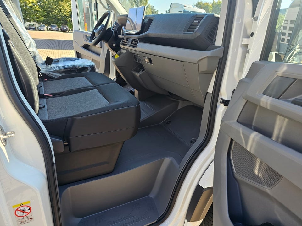 MAN TGE 2,0 3.180 Kassevogn L3H3 aut. FWD