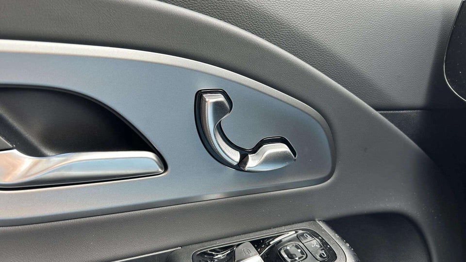 Mercedes CLA250+ electric Progressive Premium 4d