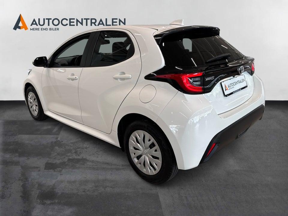 Toyota Yaris 1,5 Active 5d