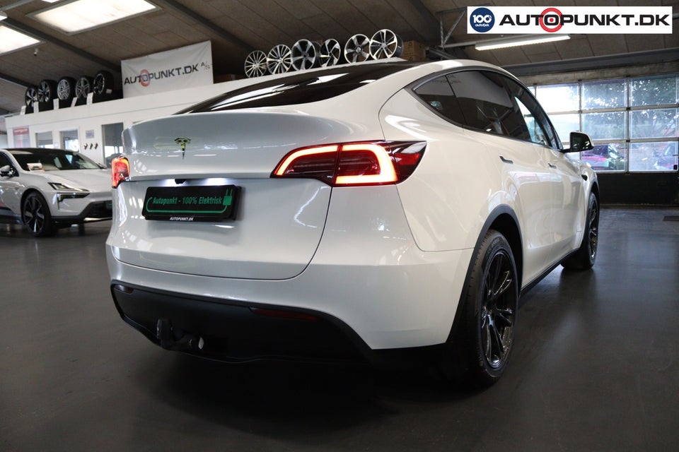 Tesla Model Y Long Range RWD 5d