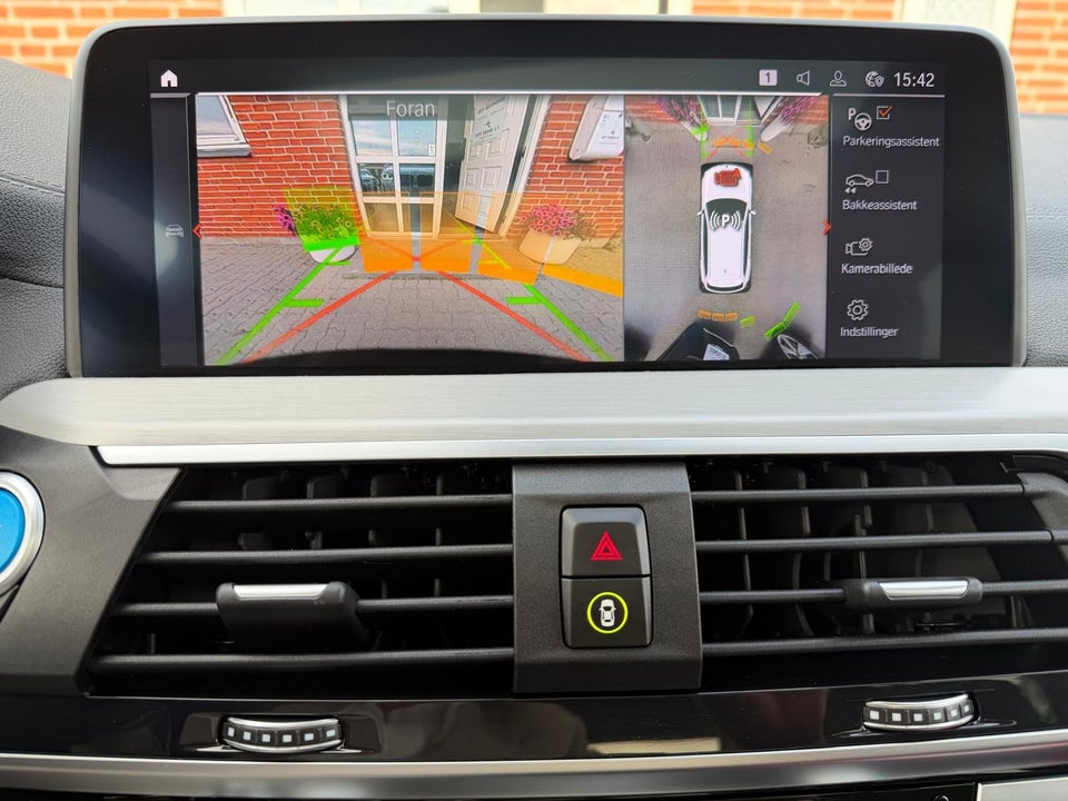 BMW iX3 Charged Impressive 5d