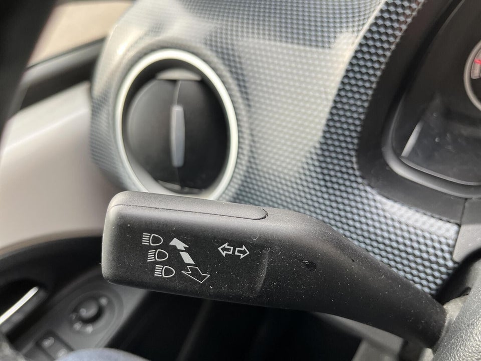 VW Up! 1,0 MPi 60 Move BMT 5d