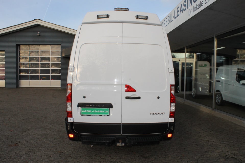 Renault Master IV T35 2,3 dCi 165 L4H3 Kassevogn RWD