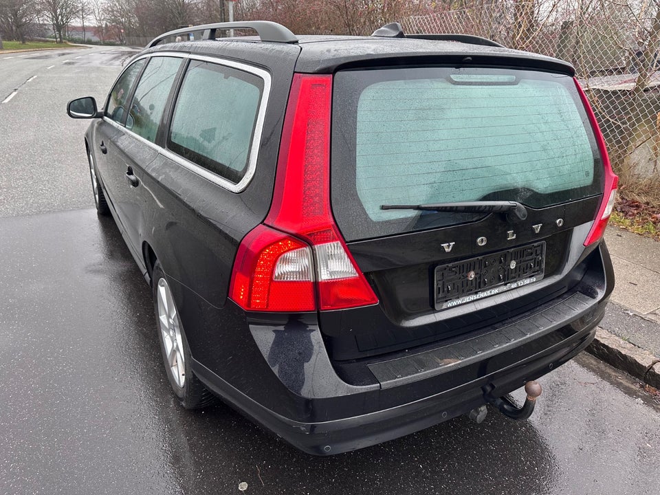 Volvo V70 1,6 DRIVe Summum aut. 5d