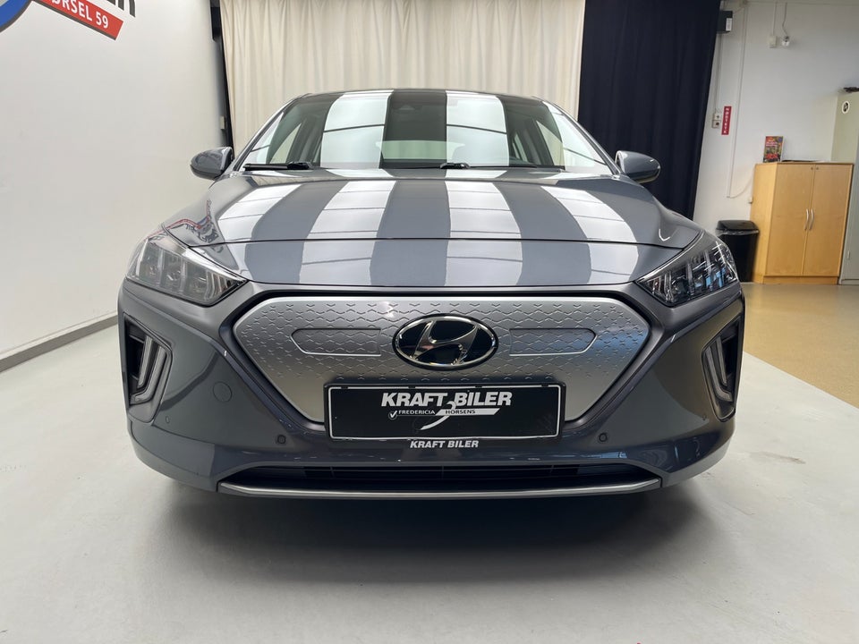 Hyundai Ioniq EV Premium 5d