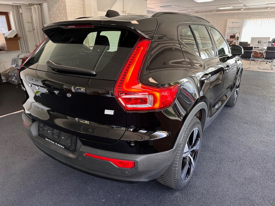 Volvo XC40 P6 ReCharge Core 5d