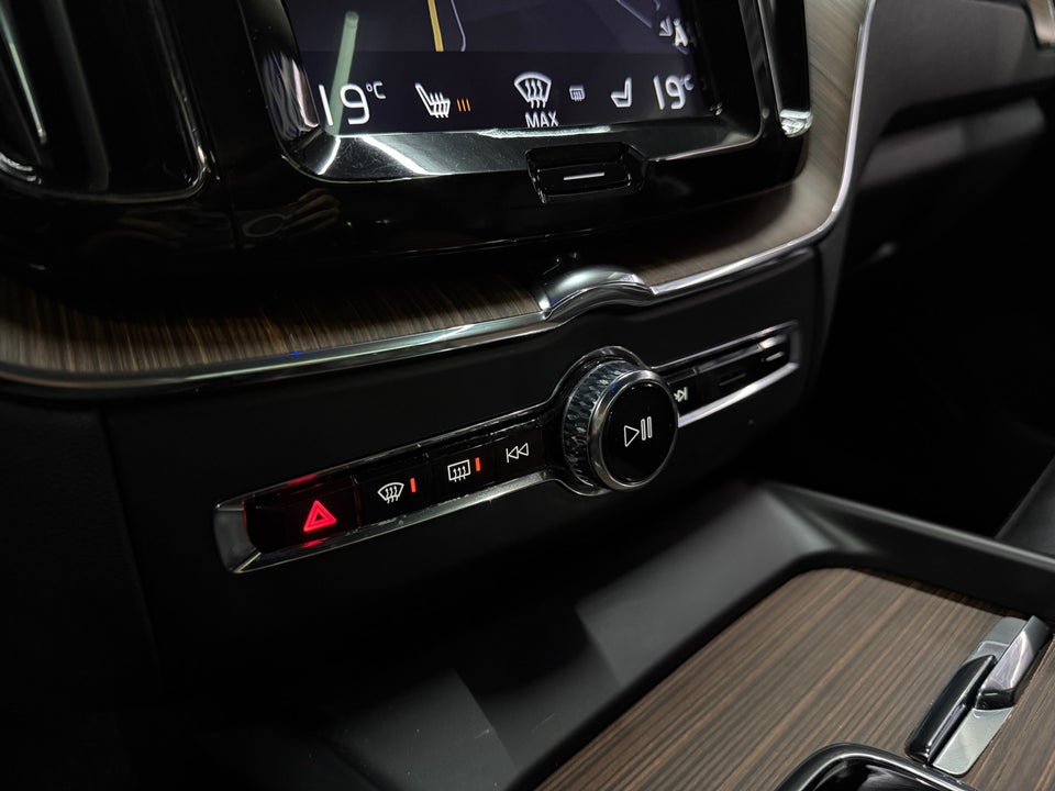 Volvo XC60 2,0 D4 190 Inscription aut. 5d