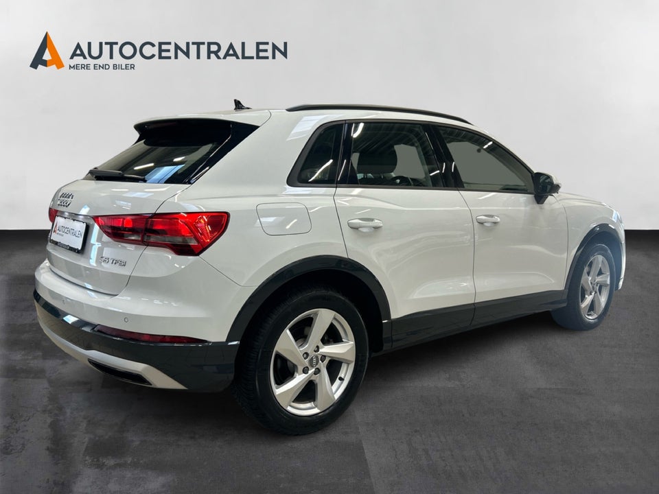 Audi Q3 35 TFSi Prestige S-tr. 5d