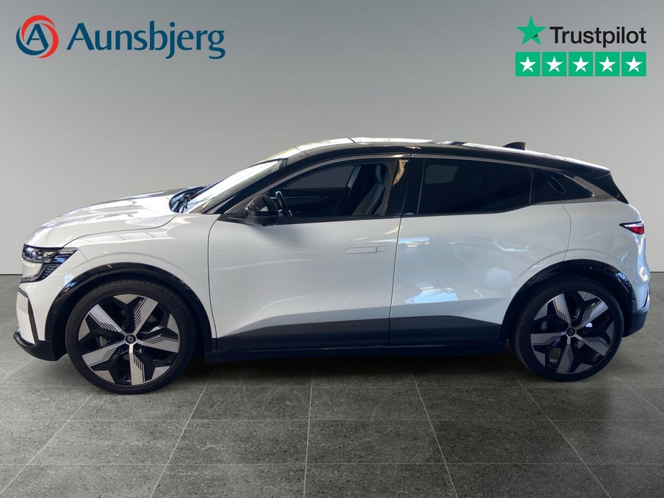 Renault Megane E-Tech 60 Techno 5d