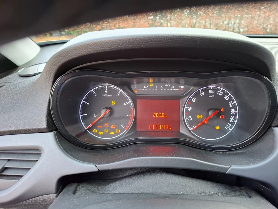 Opel Corsa 1,4 16V Enjoy 5d