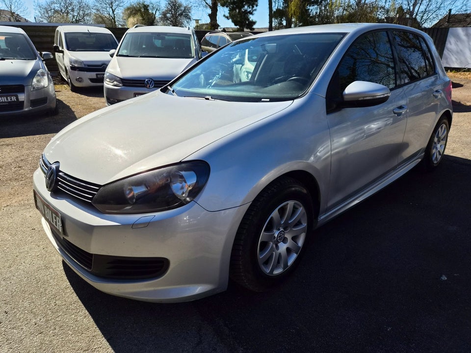 VW Golf VI 1,6 TDi 105 BlueMotion 5d