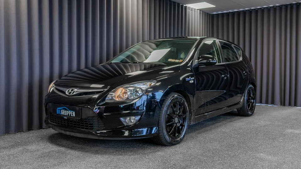 Hyundai i30 1,6 CRDi 128 Comfort aut. 5d