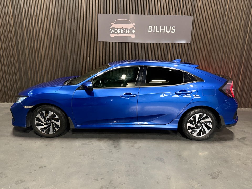 Honda Civic 1,0 VTEC Turbo Elegance 5d