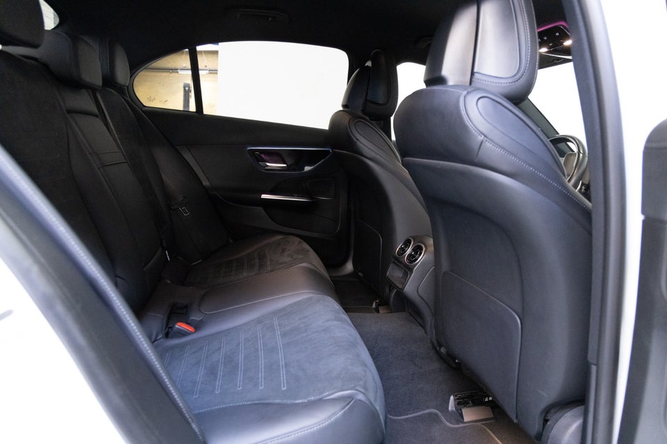 Mercedes C300 e 2,0 AMG Line aut. 4d