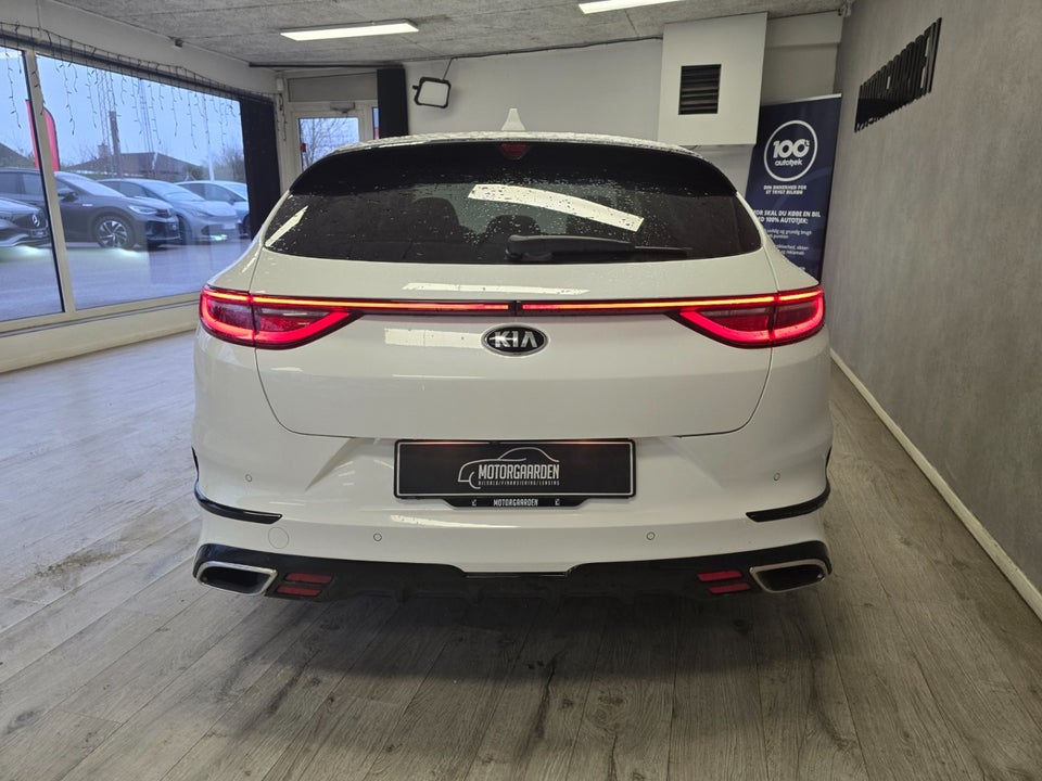 Kia ProCeed 1,6 T-GDi GT DCT 5d