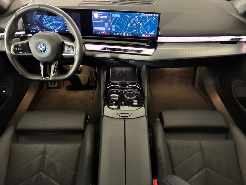 BMW i5 eDrive40 M-Sport 4d