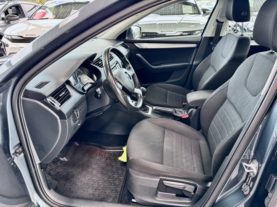 Skoda Octavia 1,4 TSi 140 Active 5d