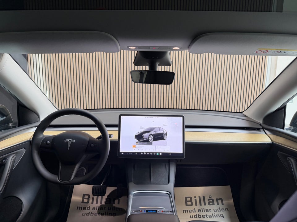 Tesla Model Y RWD 5d