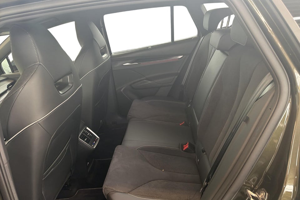 Skoda Enyaq 85 iV Sportline Maxx 5d