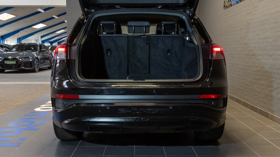 Audi Q4 e-tron 40 S-line 5d