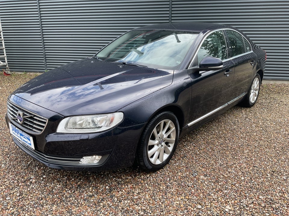 Volvo S80 2,4 D5 215 Momentum aut. 4d