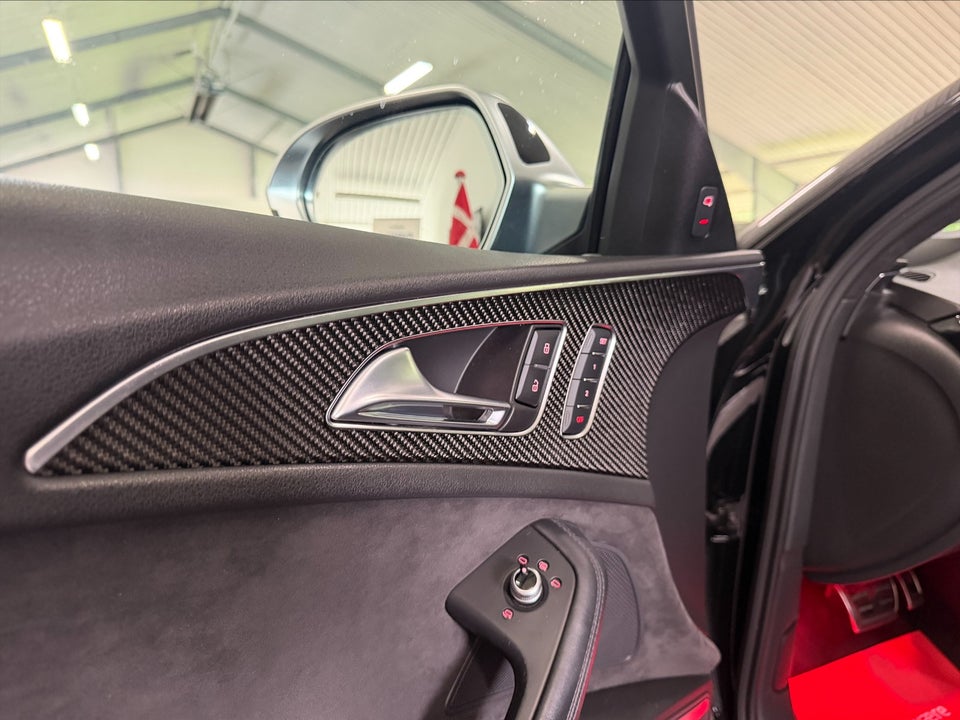 Audi RS6 4,0 TFSi Avant quattro Tiptr. 5d