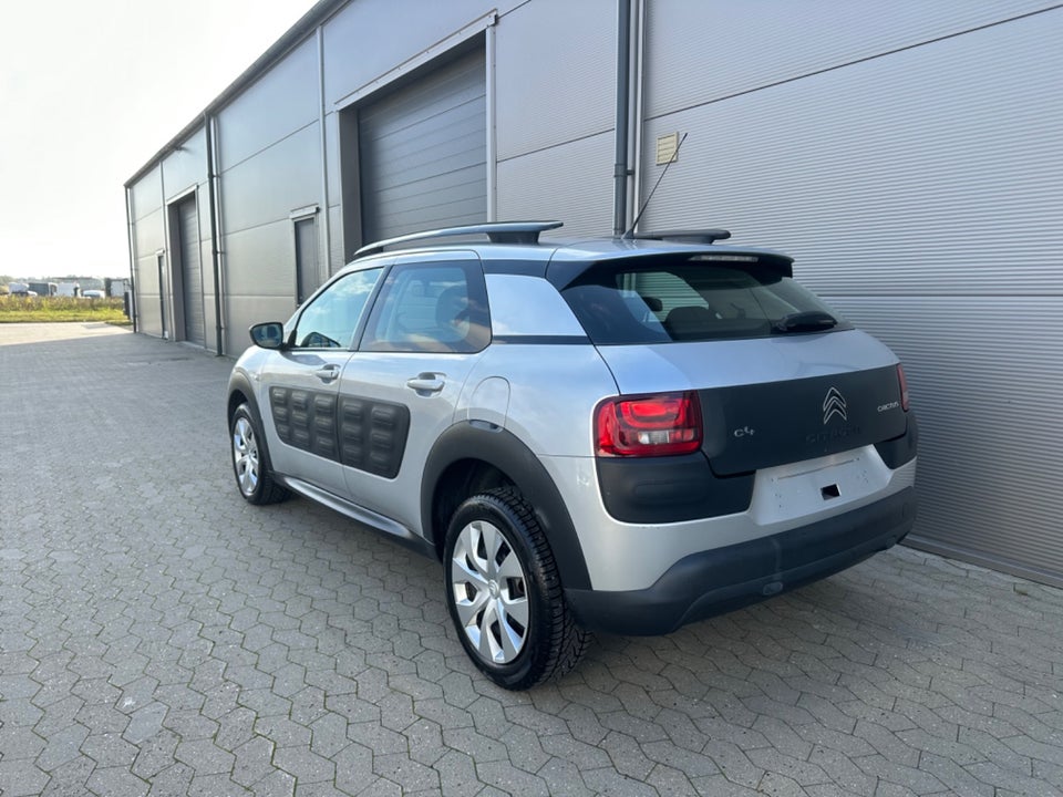 Citroën C4 Cactus 1,2 PureTech 82 Feel 5d